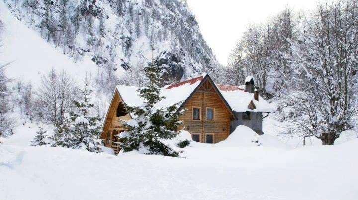 Отель Valbona Eco Camping Экстерьер фото